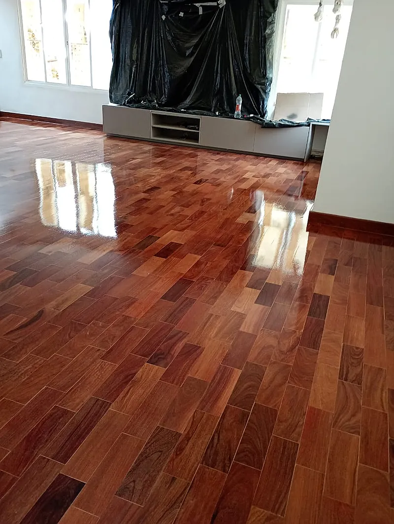 Aplicadora Melo contato piso de madeira São Paulo